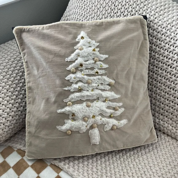 Pottery Barn Accents Pottery Barn Christmas Tree Pillow Cover